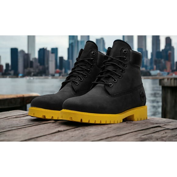 NIB Timberland Heritage 6 in Waterproof Boot Black Nubuck Size 7.5 M - Picture 1 of 10